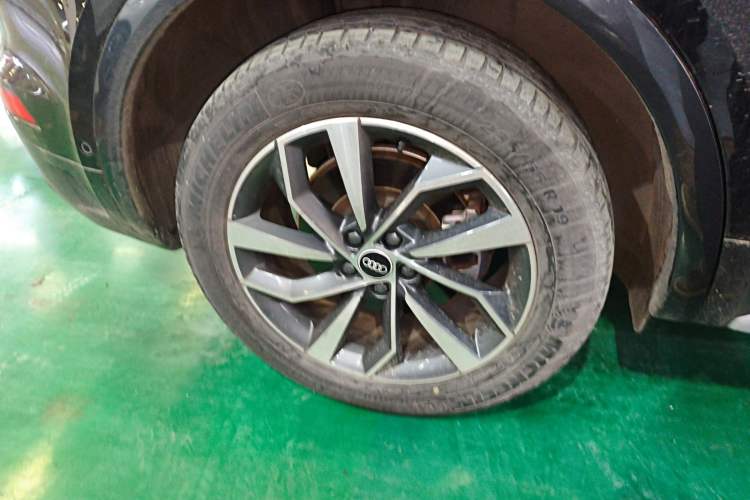 Used Audi Q5L 2022 Updated Version 40T Luxury Elegant Edition