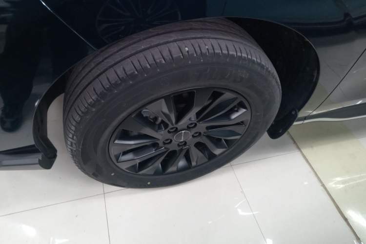 Used FORTHING T5 EVO 2024 1.5TD DCT Starry Edition