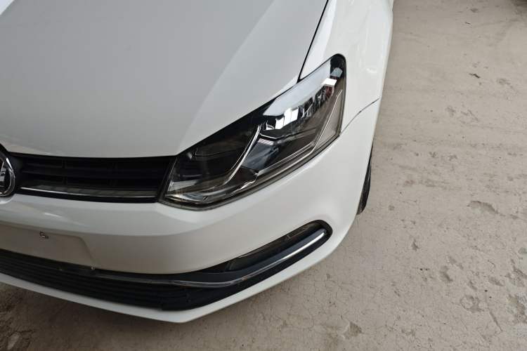 Used Volkswagen Polo 2016 1.6L Automatic Comfort Model