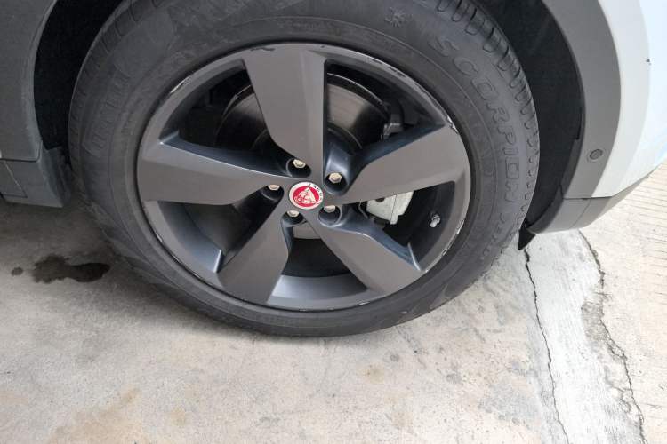 Used Jaguar E-PACE 2018 P200 S China VI Right Front Wheel Hub