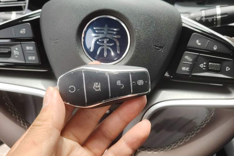 Used BYD Qin PLUS 2024 Honor Edition EV 510KM Leading Model