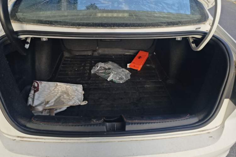 Used Volkswagen Sagitar 2018 1.6L Automatic Comfort Model Trunk