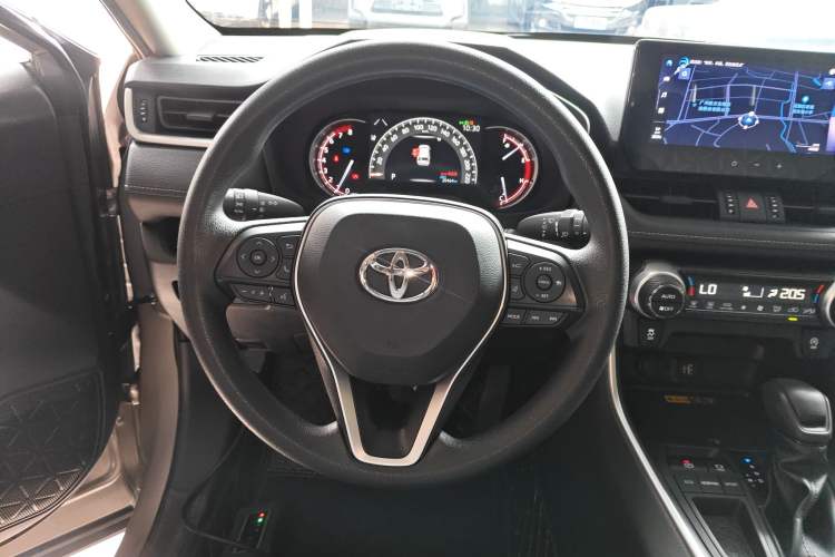 Used Toyota RAV4 2023 2.0L CVT Two-Wheel Drive Fashion Edition Steering Wheel