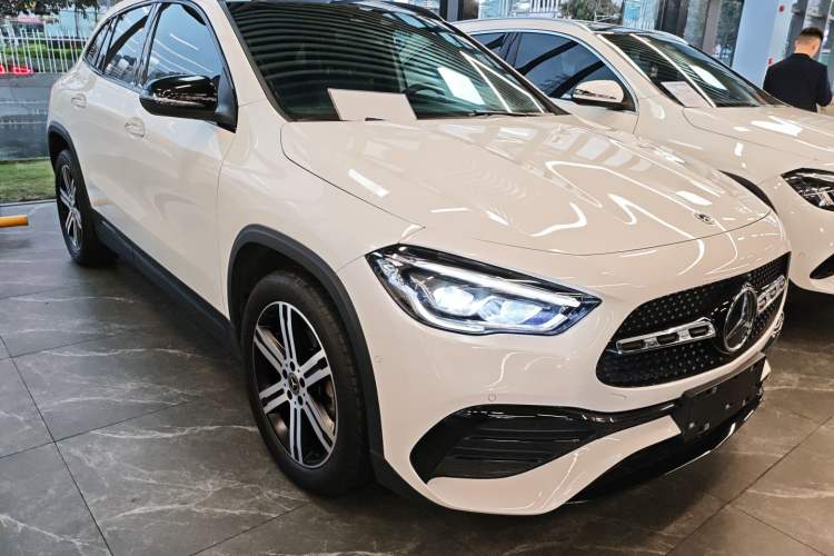 Used Mercedes-Benz GLA 2020 GLA 200 4MATIC Exterior 1