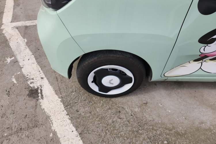 Used Wuling Hongguang MINIEV 2022 Macaron Premium Model – Lithium Ternary Battery
