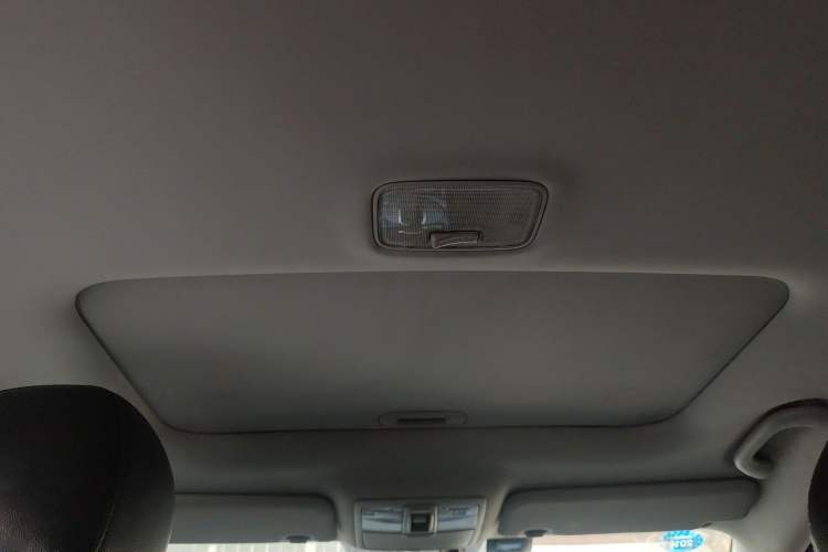 Used Kia Sportage R 2012 2.0L Automatic Two-Wheel Drive GLS
