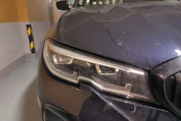 Used BMW 3 Series 2021 Second Facelift 325Li M Sport Night Edition Package Right Front Headlight