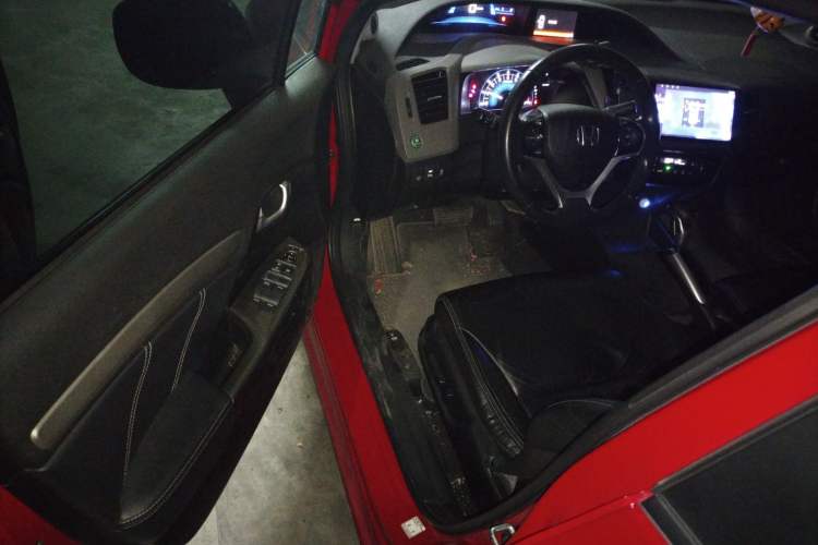 Used Honda Civic 2013 10th Anniversary 1.8L Automatic Luxury Edition