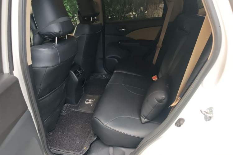 Used Honda CR-V 2015 2.0L two-wheel drive Fashion Edition