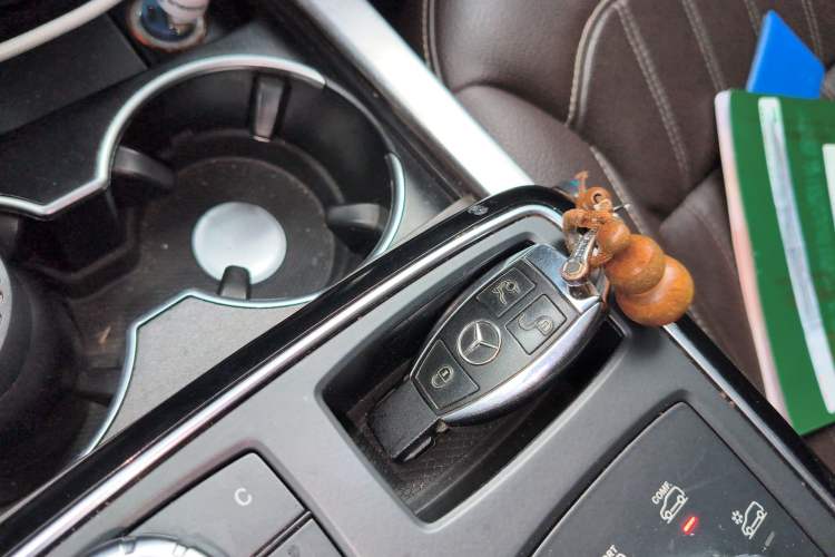 Used Mercedes-Benz GLE 2016 GLE 300 d 4MATIC
