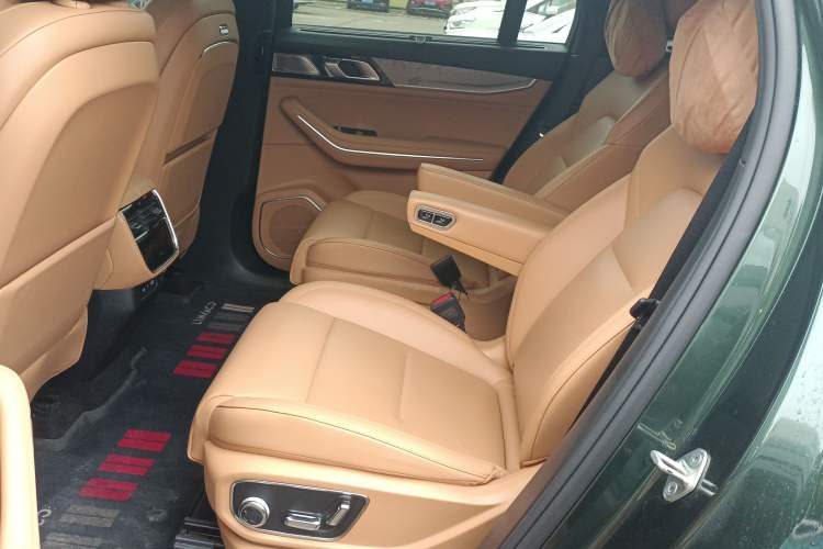 Used Lynk & Co 09 EM-P 2024 2.0TD EM-P Four-Wheel Drive ULTRA Six-Seater