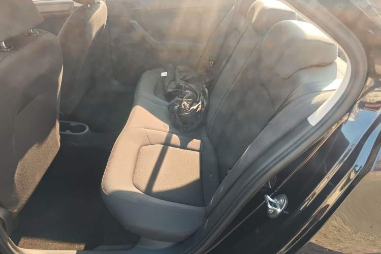 Used Volkswagen Santana 2013 1.4L Manual Fashion Edition
