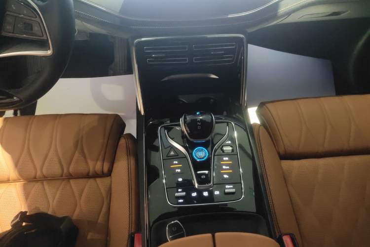 Used BYD Tang New Energy 2022 DM-p 215KM Four-Wheel Drive Flagship Model