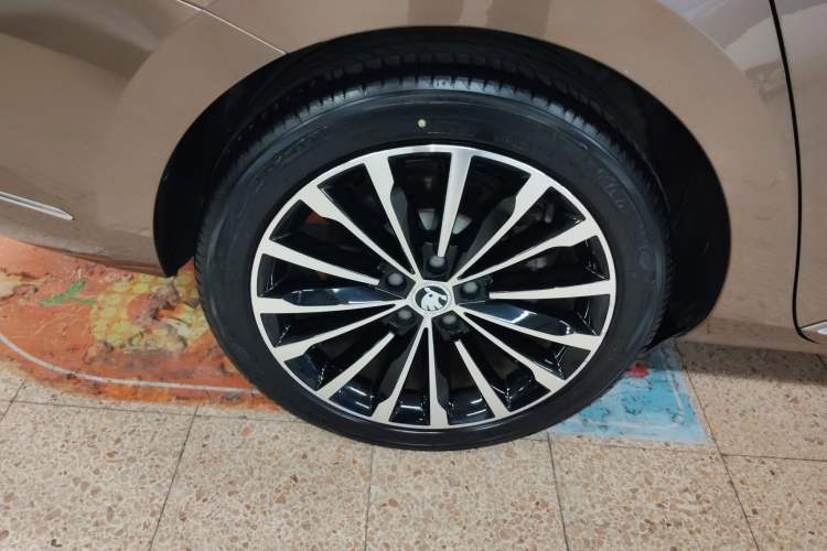 Used Skoda Superb 2016 TSI330 DSG Smart Drive Edition
