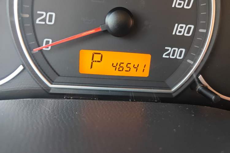 Used Suzuki Swift 2015 1.5L Automatic Limited Edition