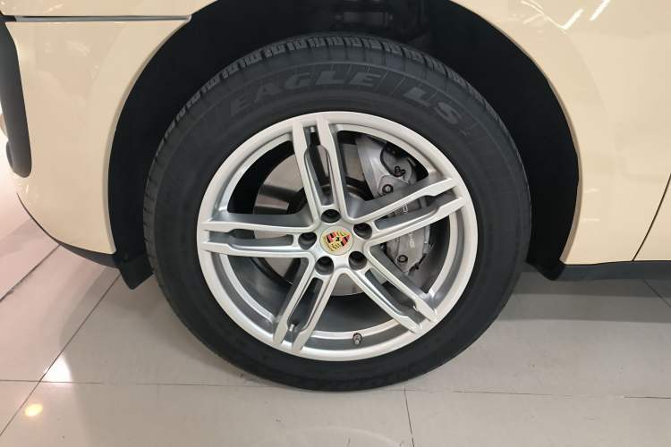 Used Porsche Macan 2022 Macan 2.0T