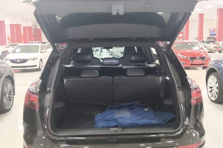 Used Audi Q5 e-tron 2022 40 e-tron Starlight Edition Mech Kit
