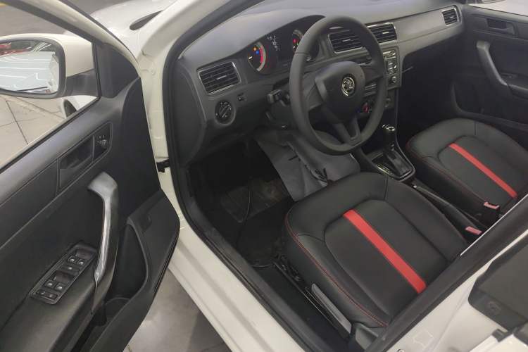 Used Skoda Rapid Spaceback 2018 1.6L Automatic Standard Edition
