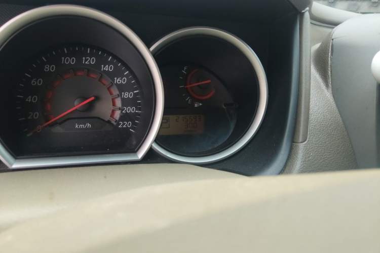 Used Nissan Sylphy 2009 2.0XL CVT Luxury Edition Odometer Close Up