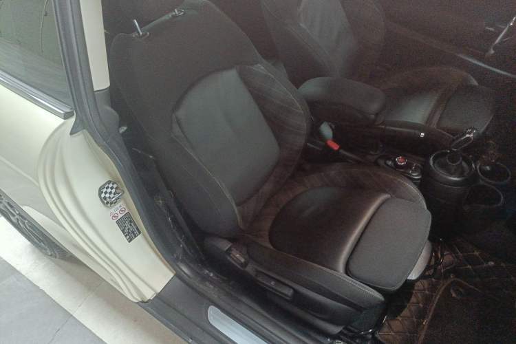 Used MINI 2018 1.5T COOPER Classic Edition

