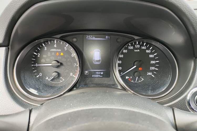 Used Nissan X-Trail 2019 2.0L CVT Smart Connect Comfort Edition 2WD
