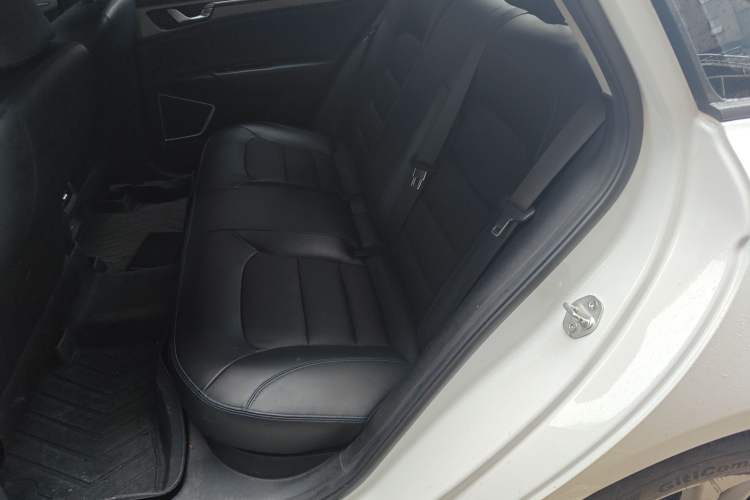 Used Geely Auto Emgrand New Energy 2022 EV Pro Ride-Hailing Version Lithium Iron Phosphate Left Rear Seat