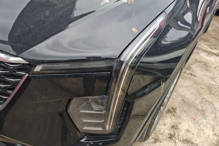 Used Cadillac XT4 2024 28T Two-Wheel-Drive Luxury Version Left Front Headlight