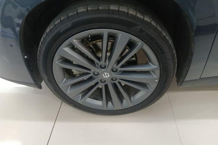 Used Leapmotor C16 2026 Extended-Range 280 LiDAR Zhizun Edition 6 Seats