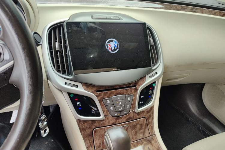 Used Buick LaCrosse 2013 2.4L SIDI Leading Comfort Version