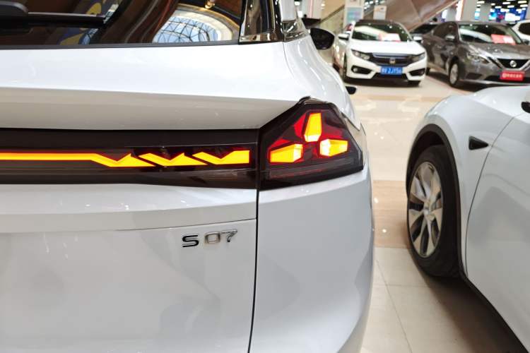 Used Deepal S07 2025 520Max Huawei Qiankun Intelligent Driving ADS SE Pure-Electric Version
