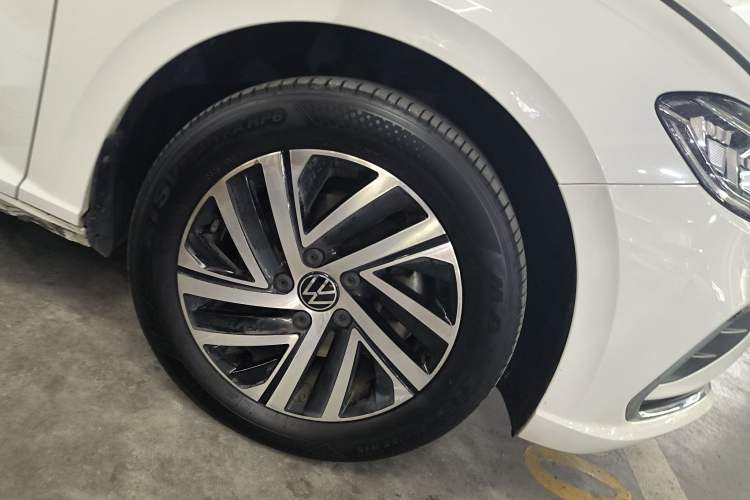 Used Volkswagen Lavida 2023 300TSI DSG Full-Comfort Edition Exterior 7