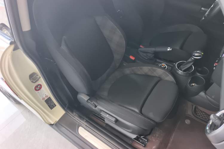 Used MINI 2014 1.5T COOPER Excitement
