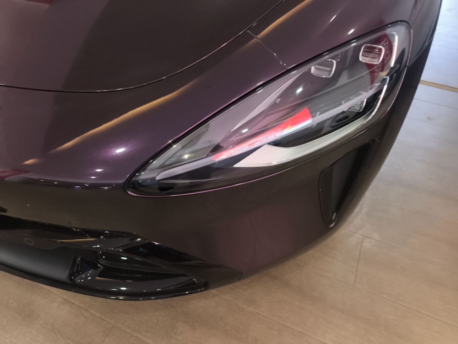 Xiaomi Auto SU7 2024 Four-Wheel Drive Ultra-Long Range Advanced Intelligent Driving Max Edition — снимка 8