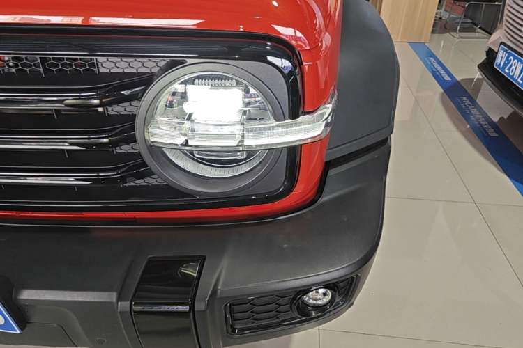 Used Tank 300 2024 2.0T Conqueror Left Front Headlight