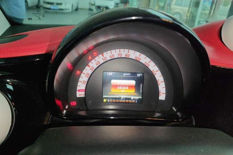 Used smart fortwo 2015 1.0L 52 kW Hardtop Passion Edition Instrument Cluster