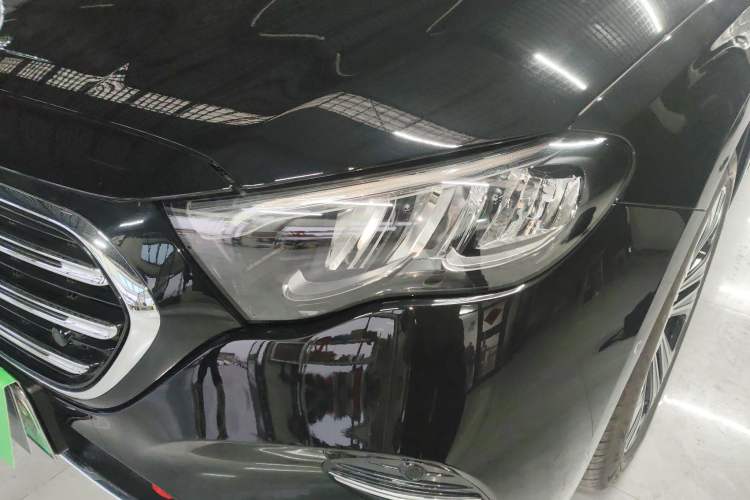 Used Mercedes-Benz E-Class New Energy 2024 E 350 e L Plug-in Hybrid Sedan
