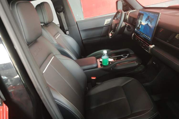 Used iCAR 03T 2024 501km Four-wheel Drive Long-Range Version
