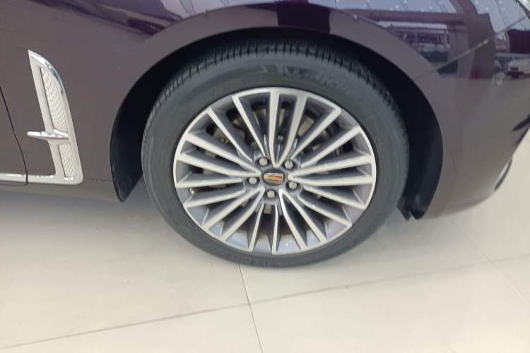 Used Hongqi H9 2020 2.0T Smart Connect Flagship Edition Right Front Wheel Hub