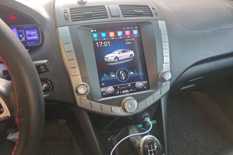 Used BYD S6 2014 2.0L Manual Luxury 5-Seater