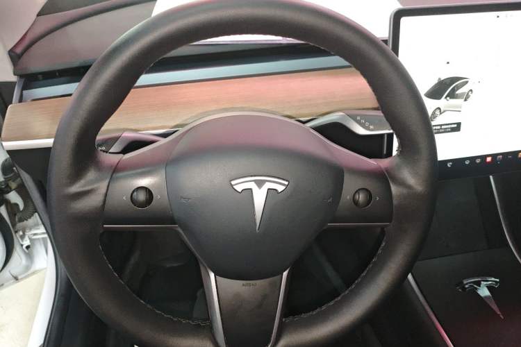 Used Tesla Model 3 2020 Revised Version Standard Range Rear-Wheel Drive – Upgraded Edition Steering Wheel