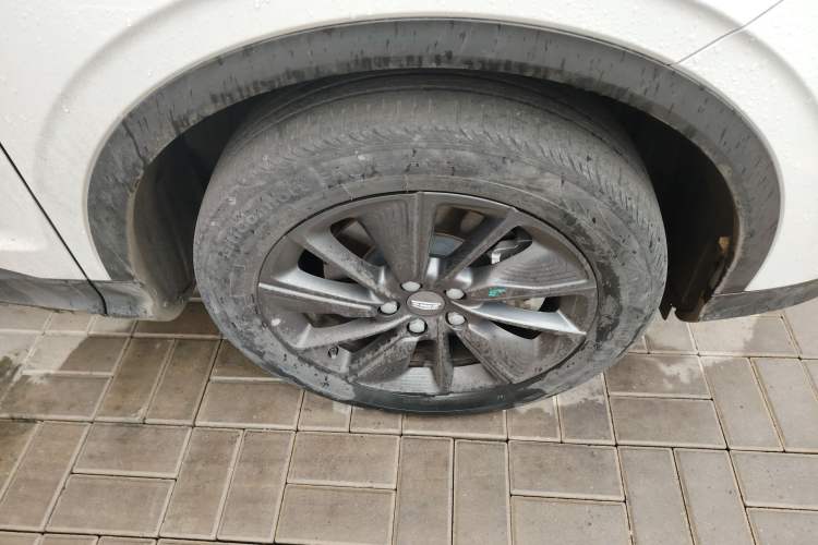 Used Geely Auto Coolray New Energy 2020 1.5T ePro Higher Right Front Wheel Hub