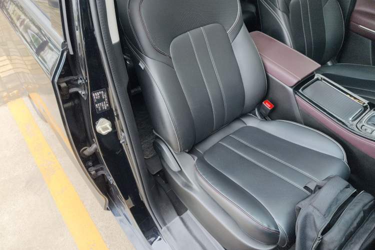 Used GAC Trumpchi M6 2023 PRO 270T DCT Luxury Edition