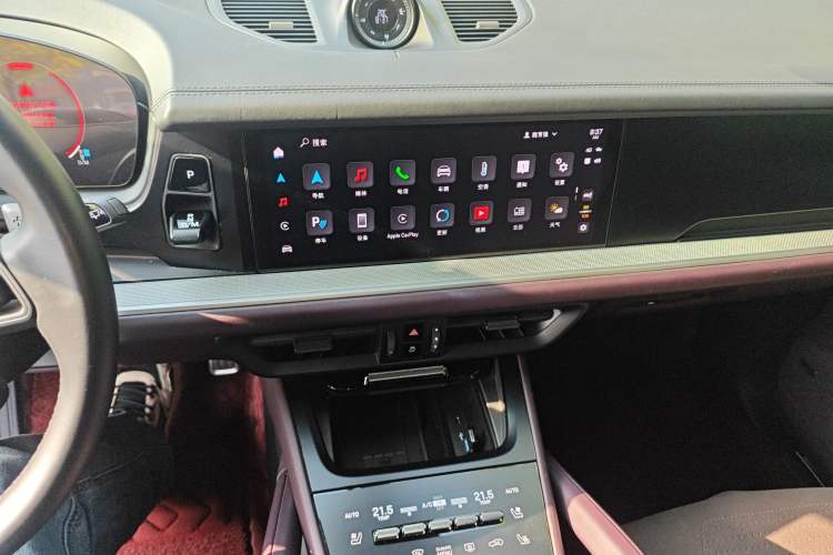 Used Porsche Cayenne 2024 Cayenne 3.0T Audio And AC Panel