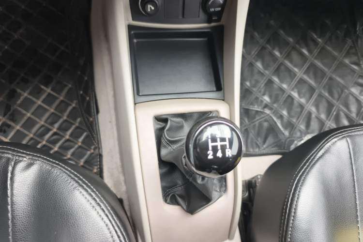 Used CHANGAN Alsvin V5 2012 1.5L Manual Dream Edition