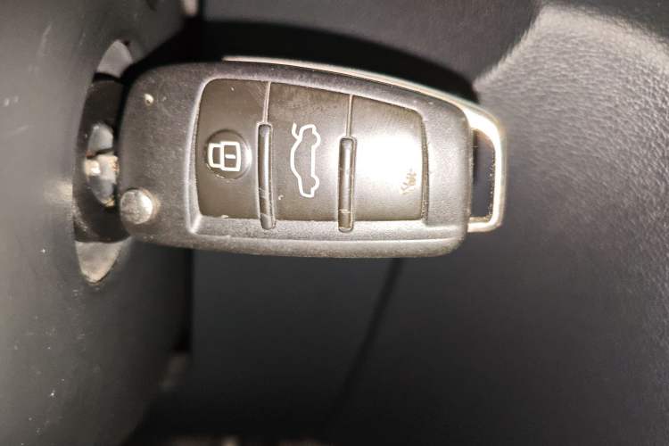 Used Audi Q3 2016 30 TFSI Fashion Model
