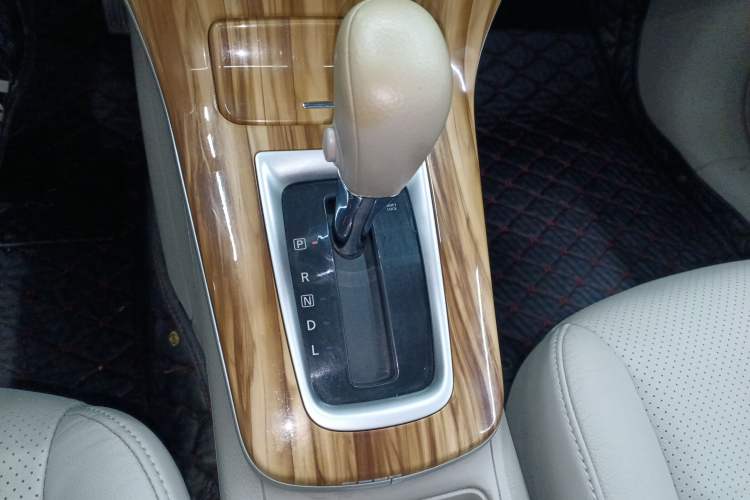 Used Nissan Sylphy 2014 1.6XV CVT Deluxe Edition