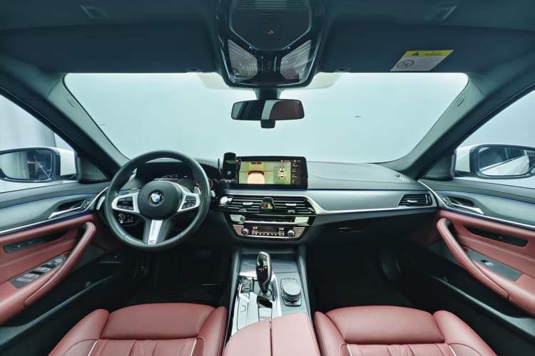 Used BMW 5 Series 2021 Restyled 530Li Luxury Edition M Sport Package Center Console