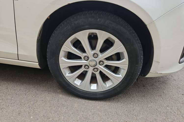 Used Ford Escort 2015 1.5L Automatic Fashion Model
