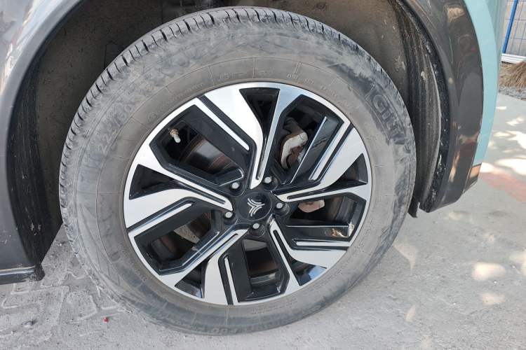 Used NETA U 2022 Chiiq 500 Lithium Iron Phosphate