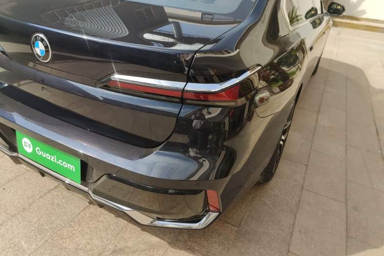 Used BMW 7 Series 2023 735Li M Sport Package
